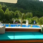 Yonca 호텔 아드라산
