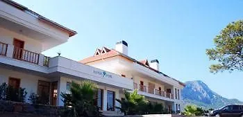Yonca Hotell 3*
