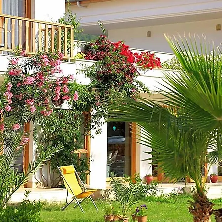 Yonca Hotel 3*