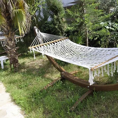 Yonca מלון אדראסן